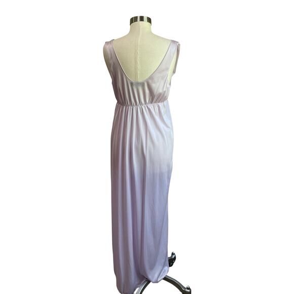 Vintage Interludes Light Lilac Purple Lace Nylon Full Sweep Night Gown Size L - Picture 3 of 11